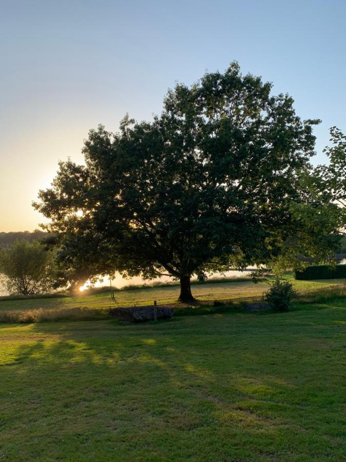 Camping Municipal De La Lande Nexon Bagian luar foto